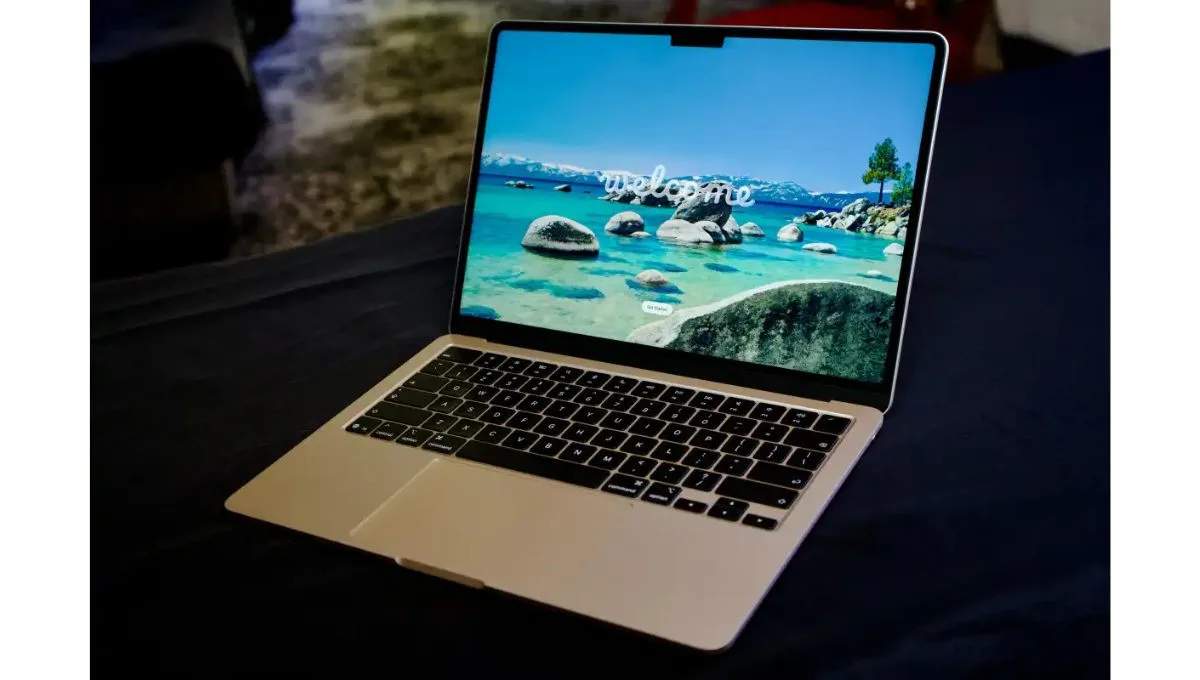 MacBook Air M5