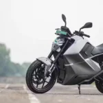 Raptee HV T30 Review: कार की टेक्नोलॉजी, बाइक की बॉडी – क्या यह सच में अलग है?